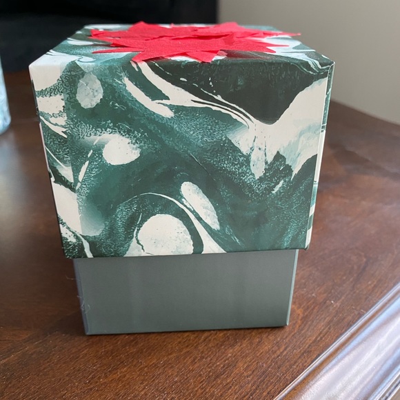 Taylor Swift “Eyes full of stars” candle - Picture 5 of 5